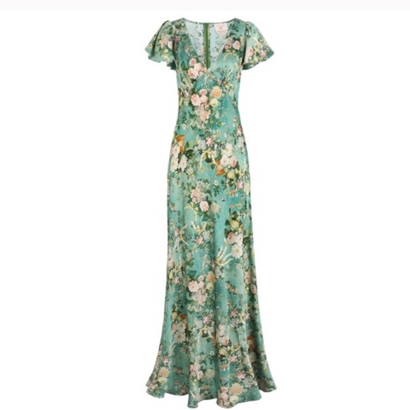 Selkie Dresses & Skirts - Selkie Kate Flutter Sleeve Bridgerton Collab, NWT, Small